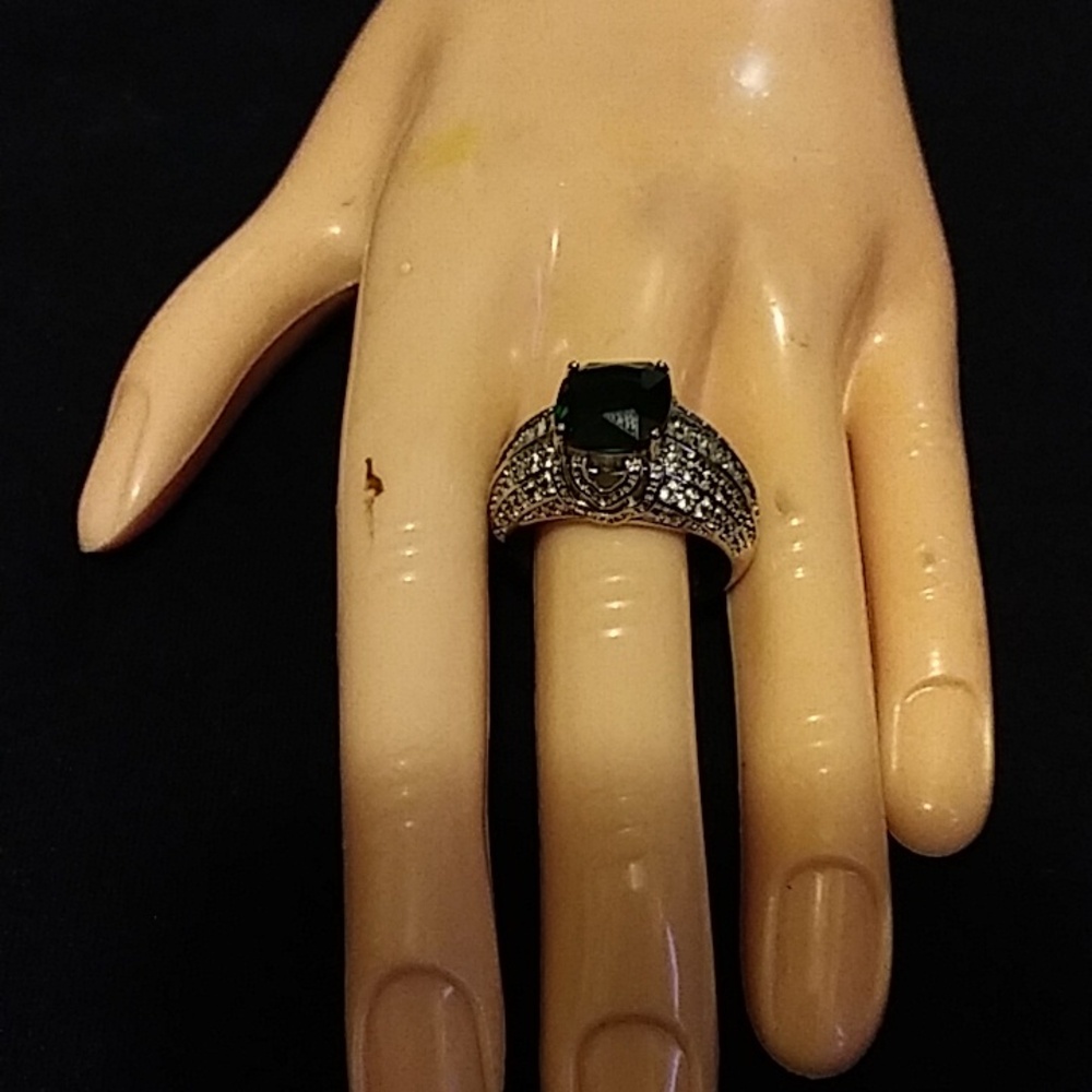Lady ring